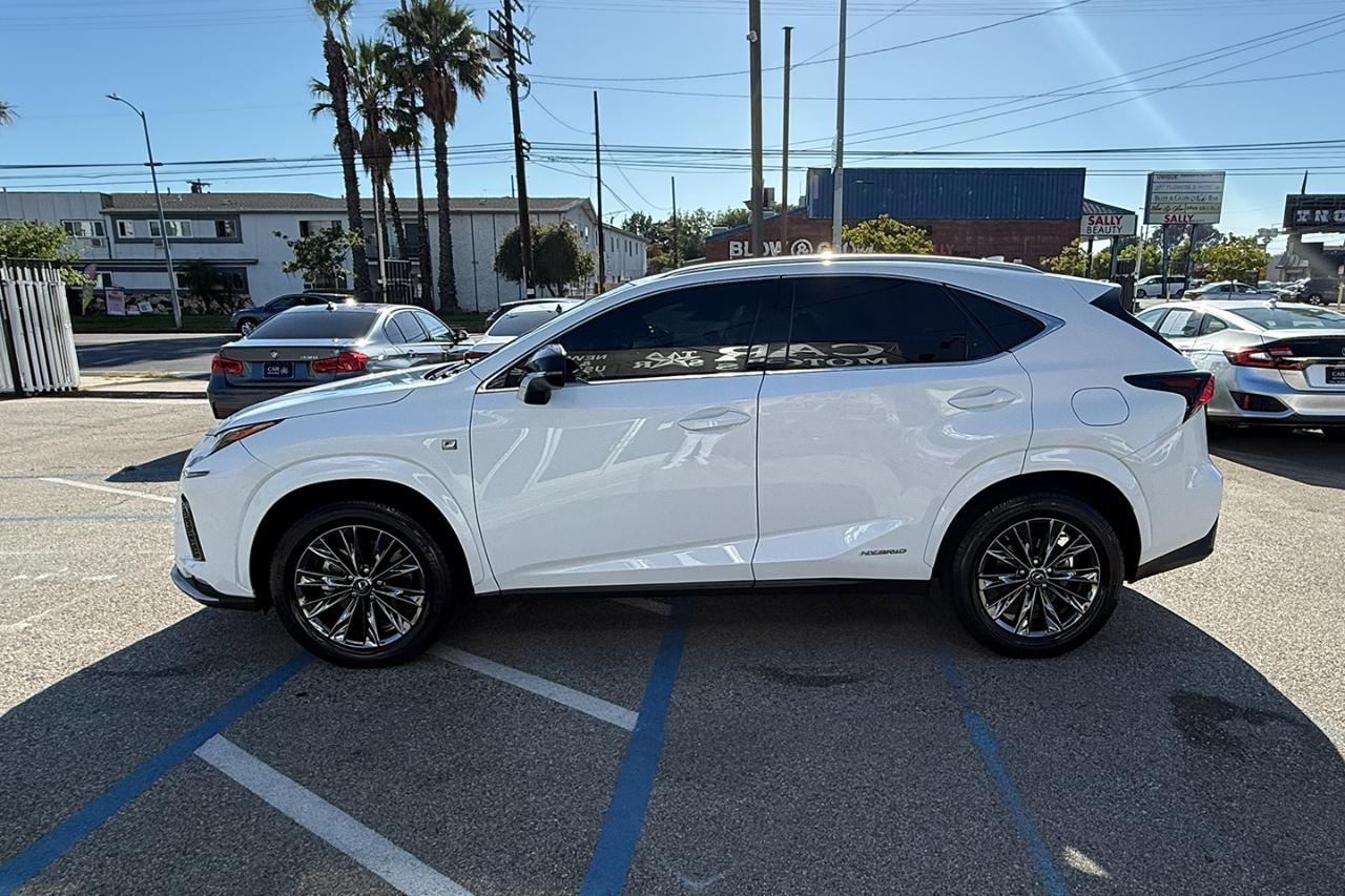 Lexus NX 300h F SPORT Black Line 2021
