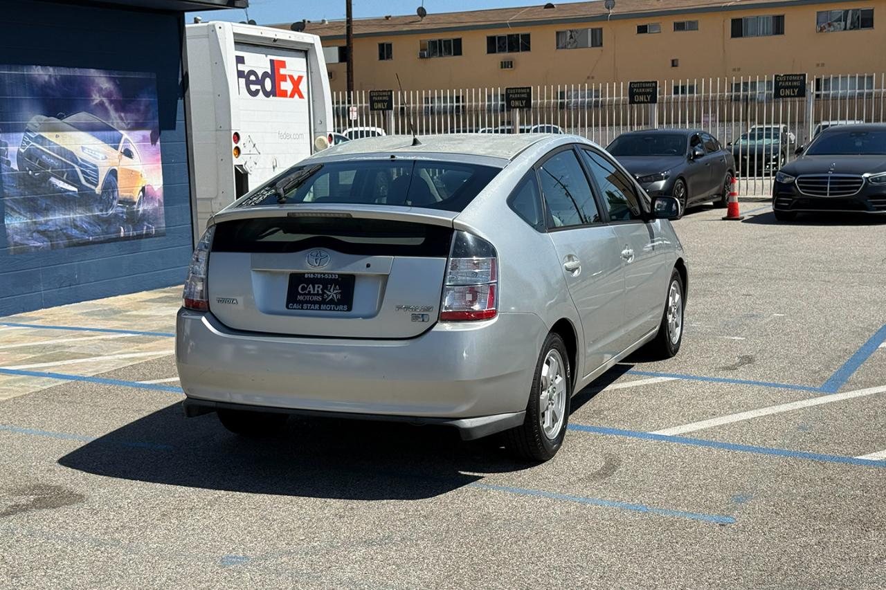 Toyota Prius 4-Door Liftback 2005