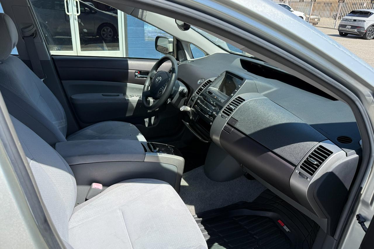 Toyota Prius 4-Door Liftback 2005