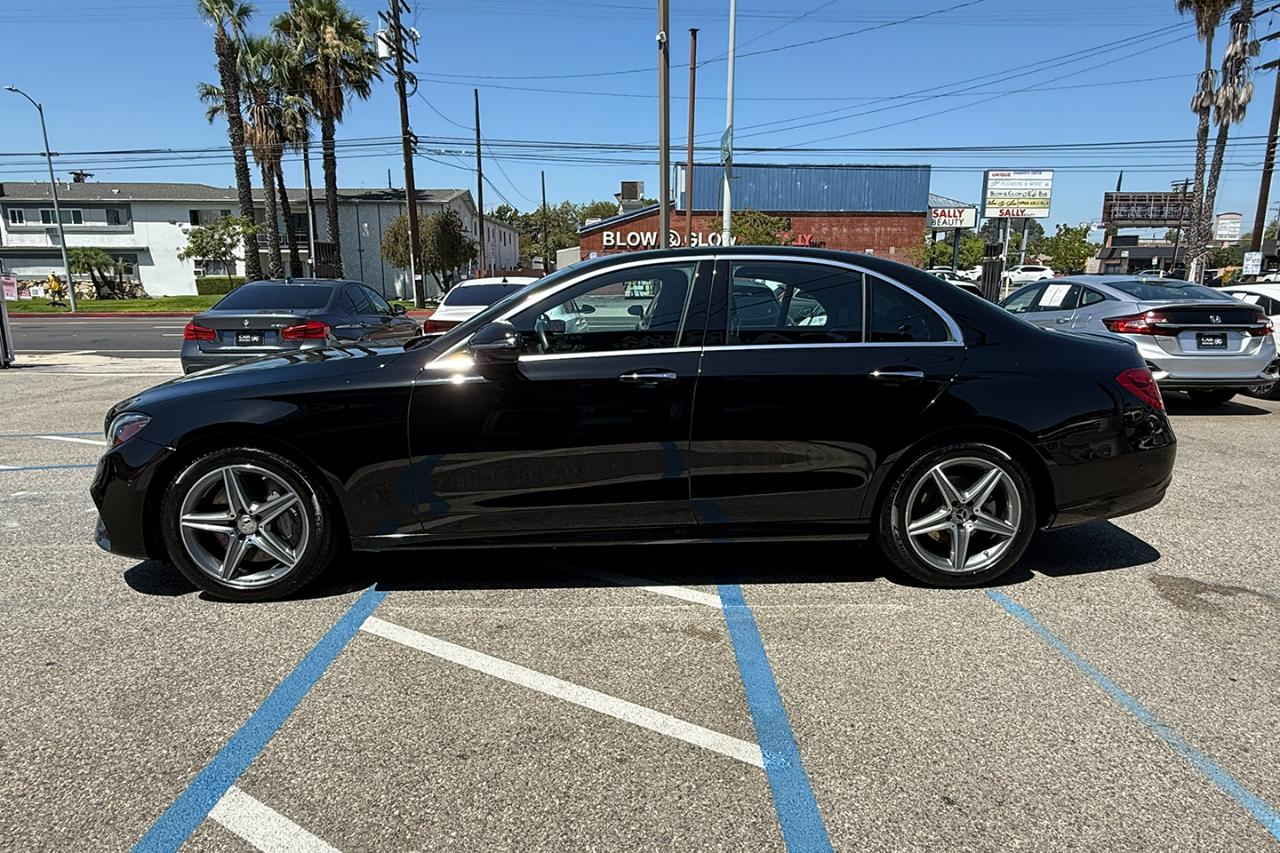 Mercedes-Benz E-Class E300 Luxury Sedan 2019