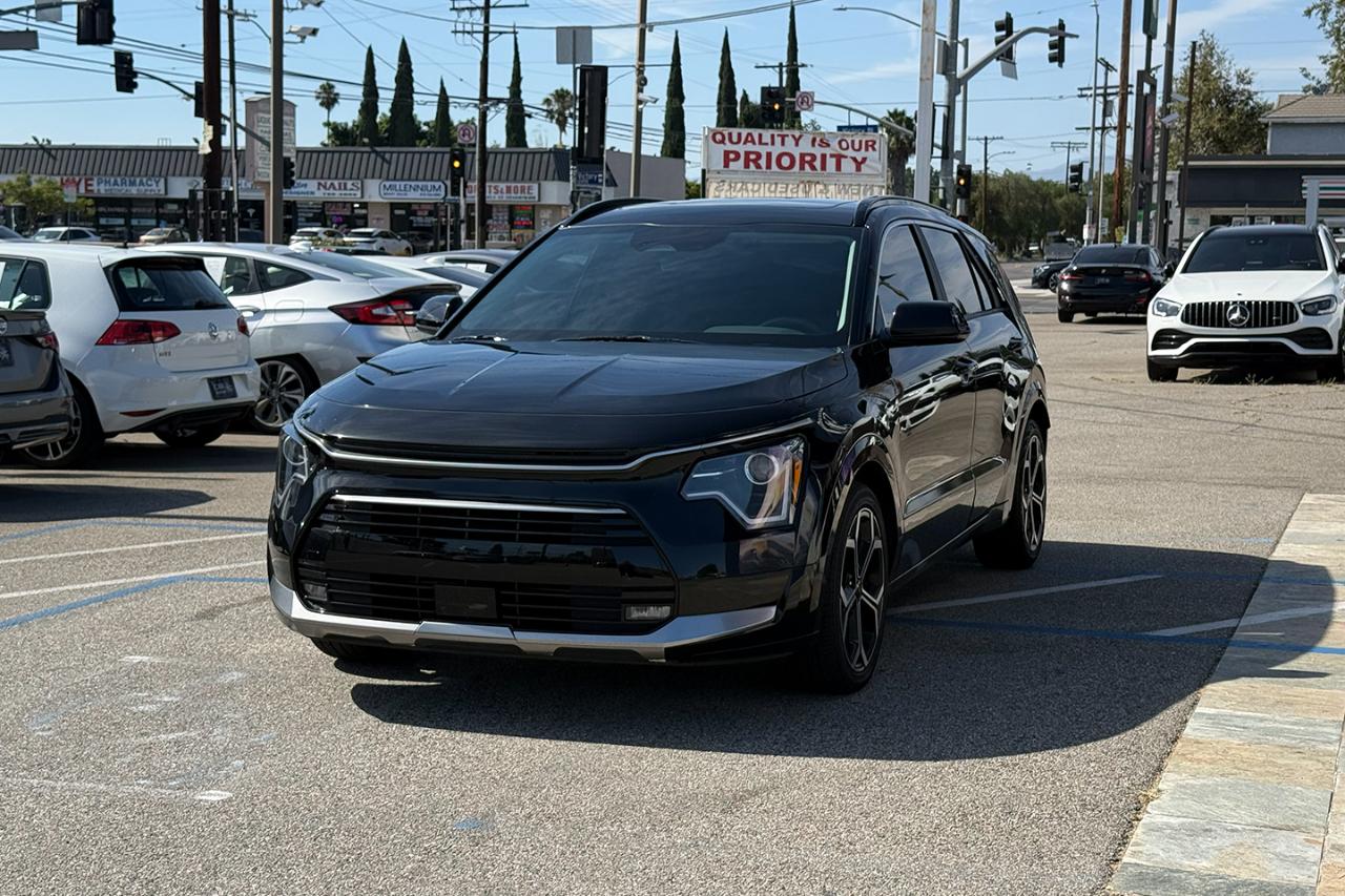 Kia Niro EX Touring FWD 2023