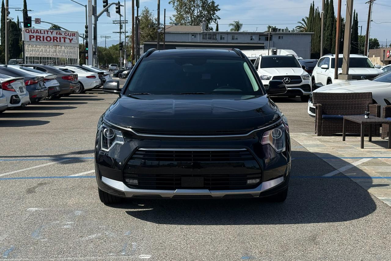 Kia Niro EX Touring FWD 2023