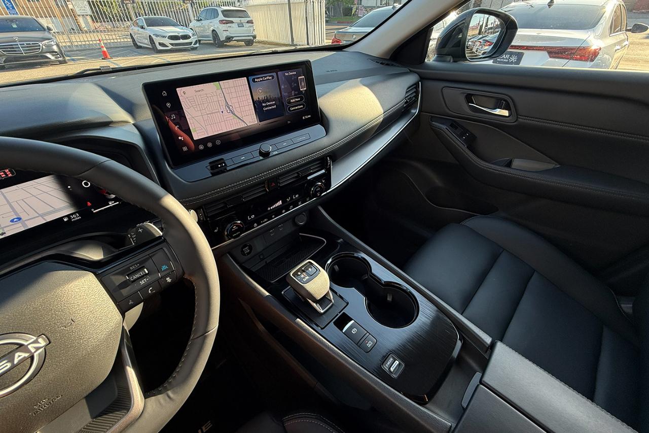 Nissan Rogue SL 2026