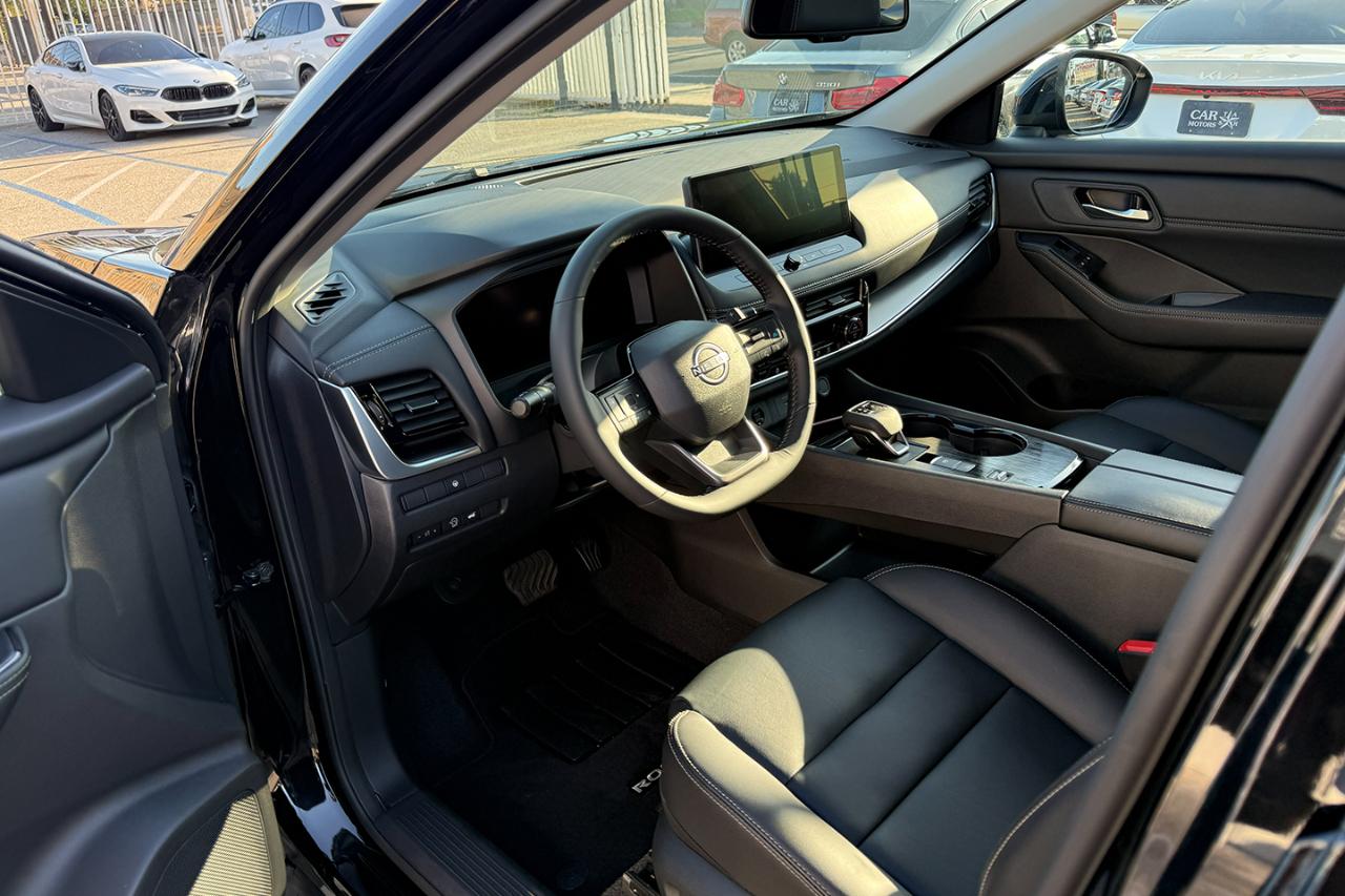 Nissan Rogue SL 2026