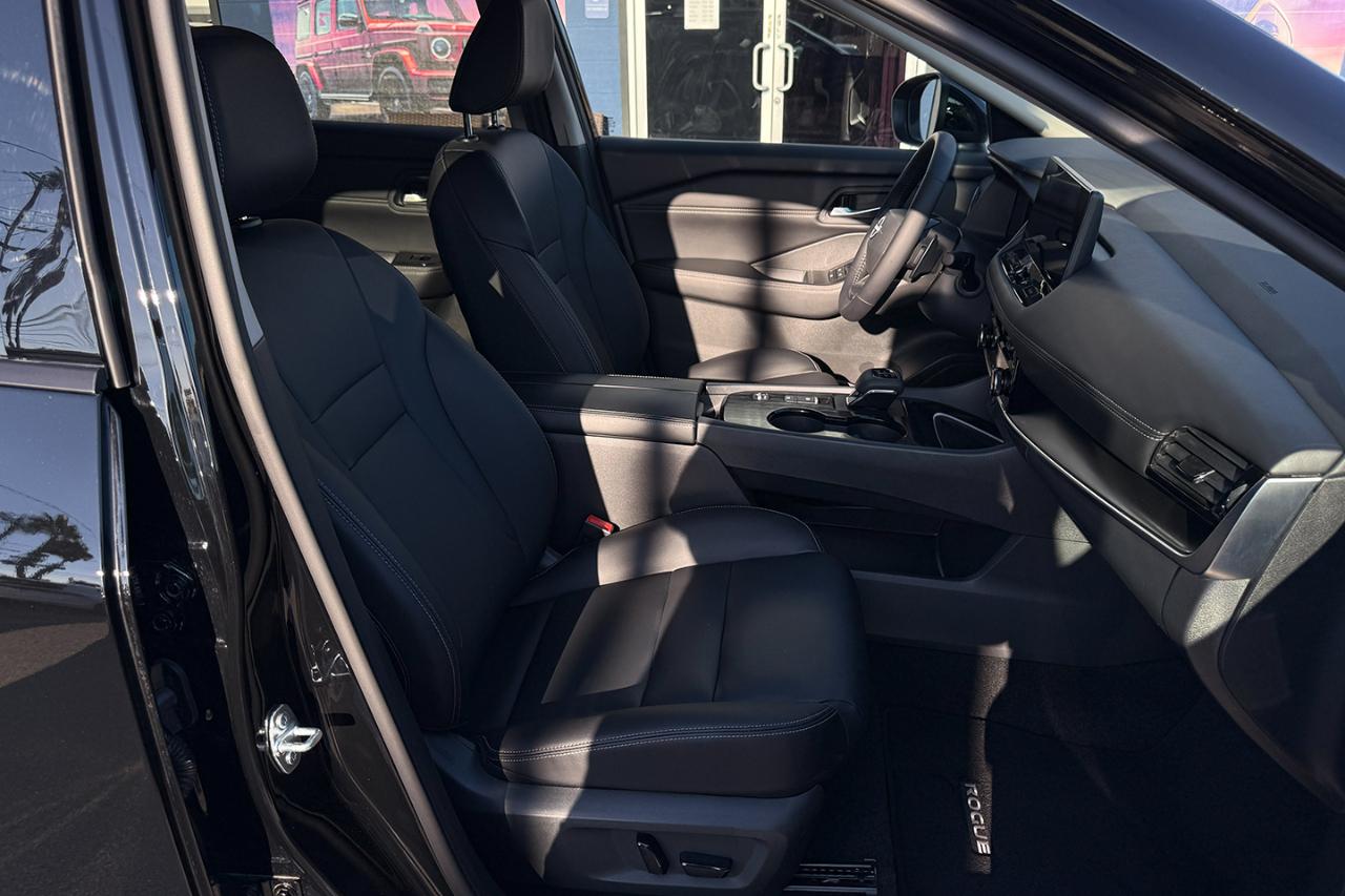 Nissan Rogue SL 2026
