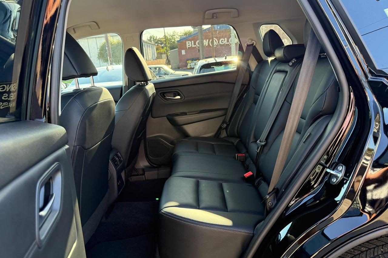 Nissan Rogue SL 2026