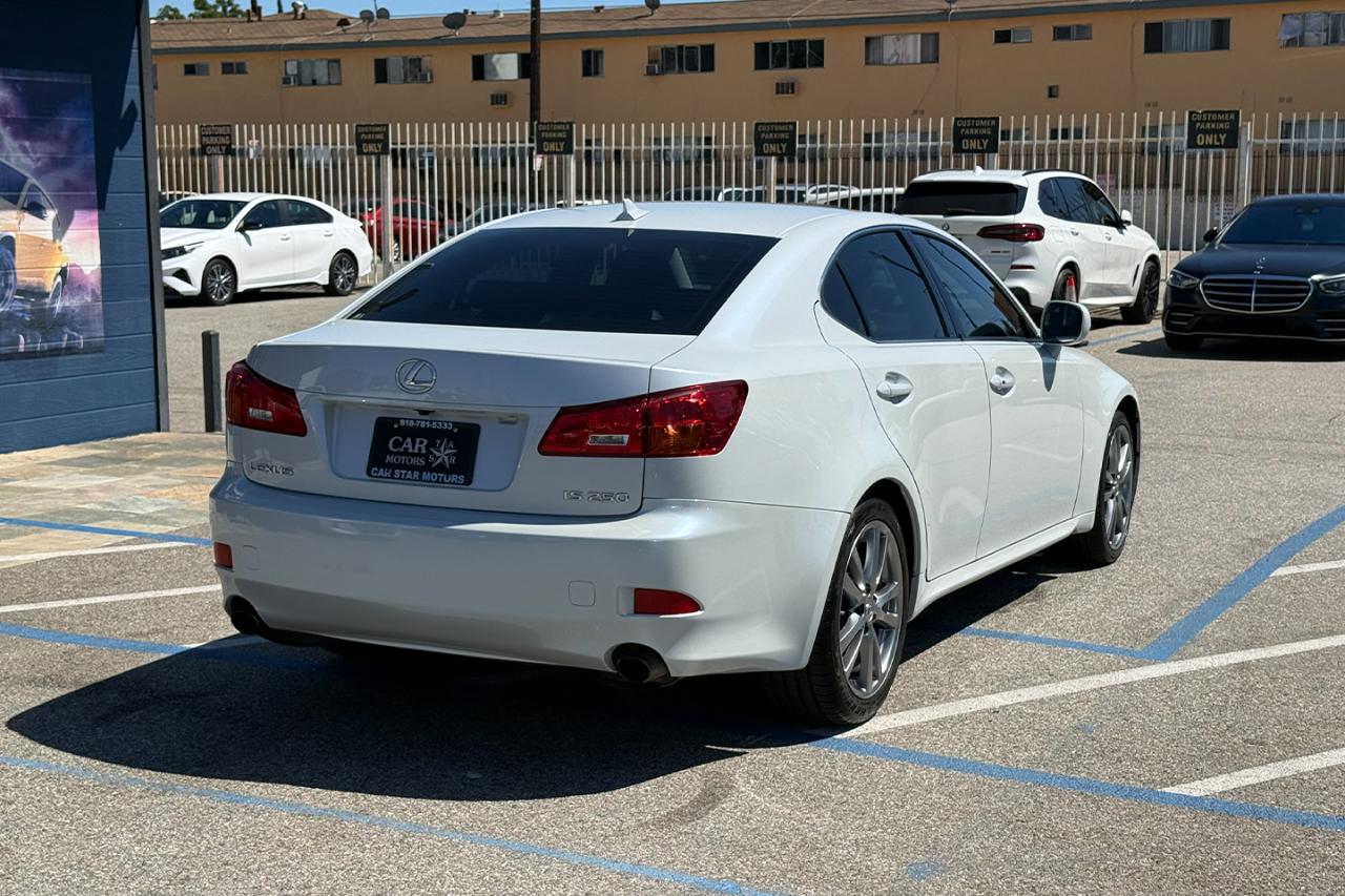 Lexus IS 250  2008
