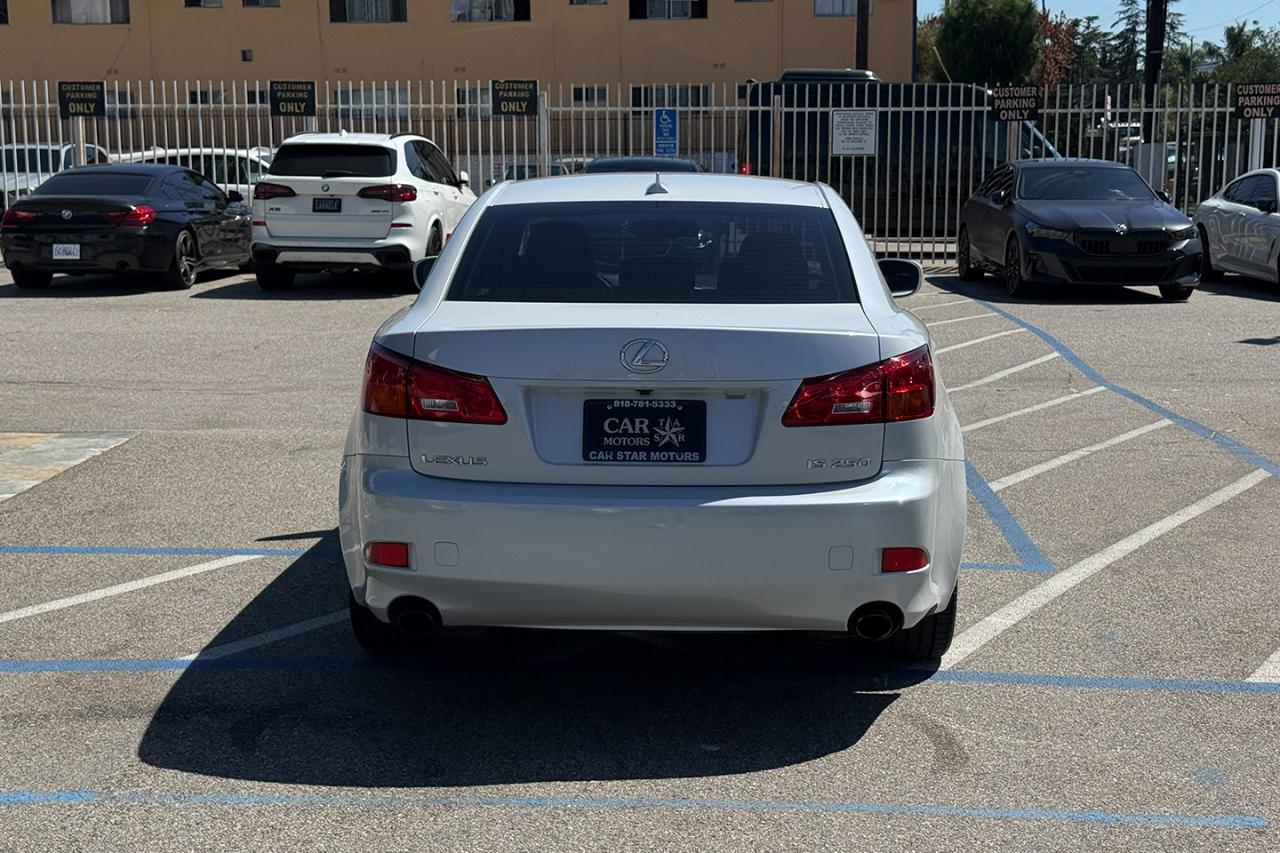 Lexus IS 250  2008
