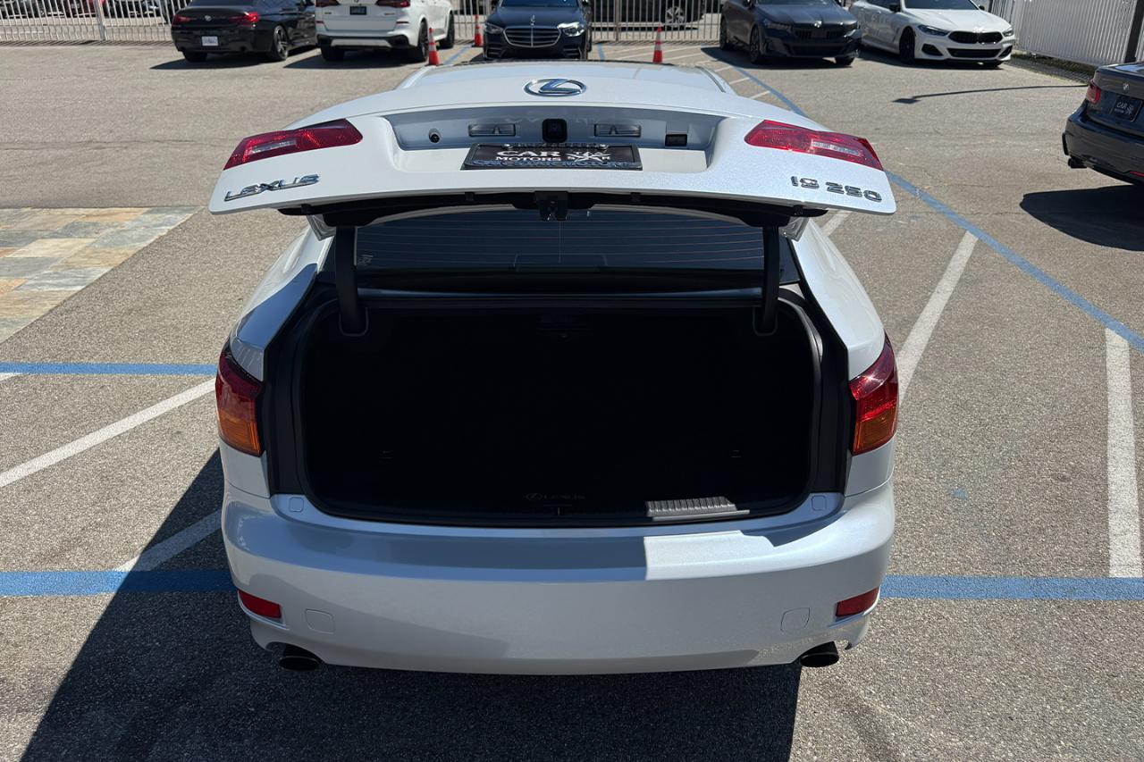 Lexus IS 250  2008