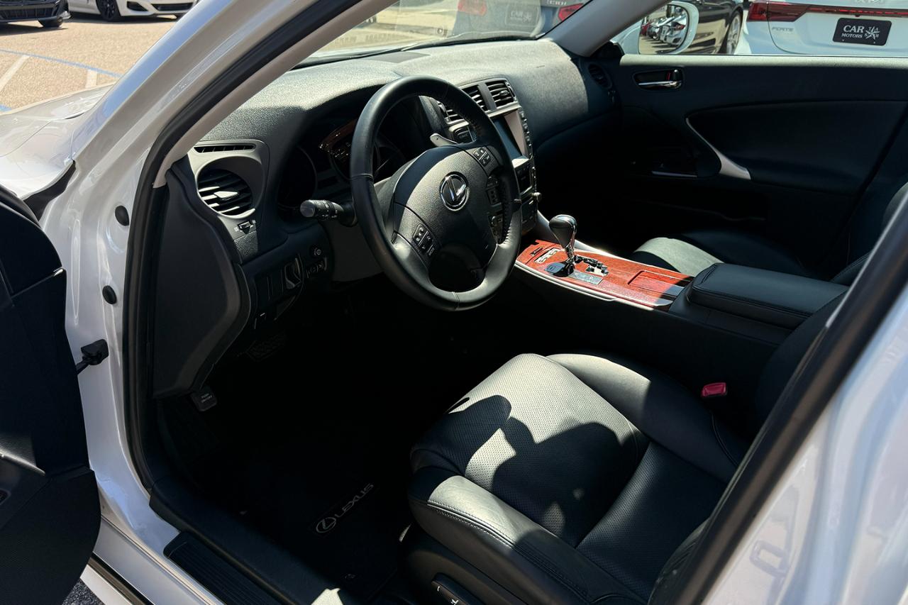 Lexus IS 250  2008