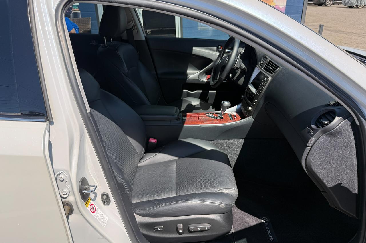 Lexus IS 250  2008