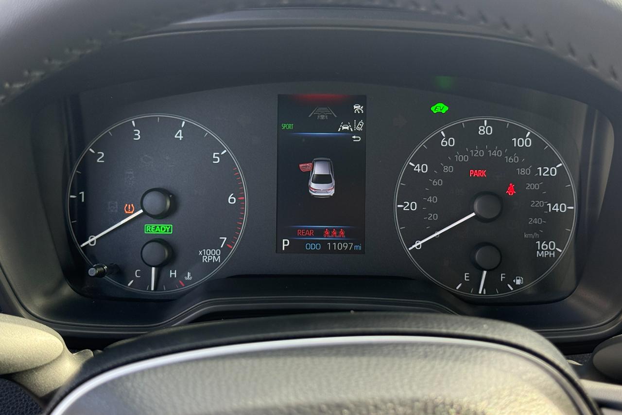 Toyota Corolla Hybrid LE 2024