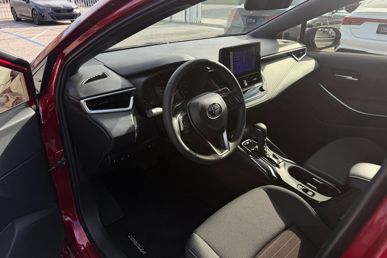 Toyota Corolla Hybrid LE 2024