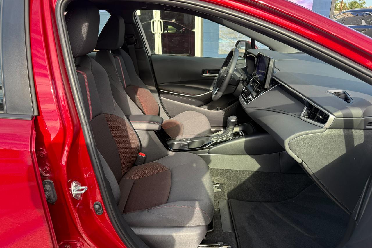Toyota Corolla Hybrid LE 2024
