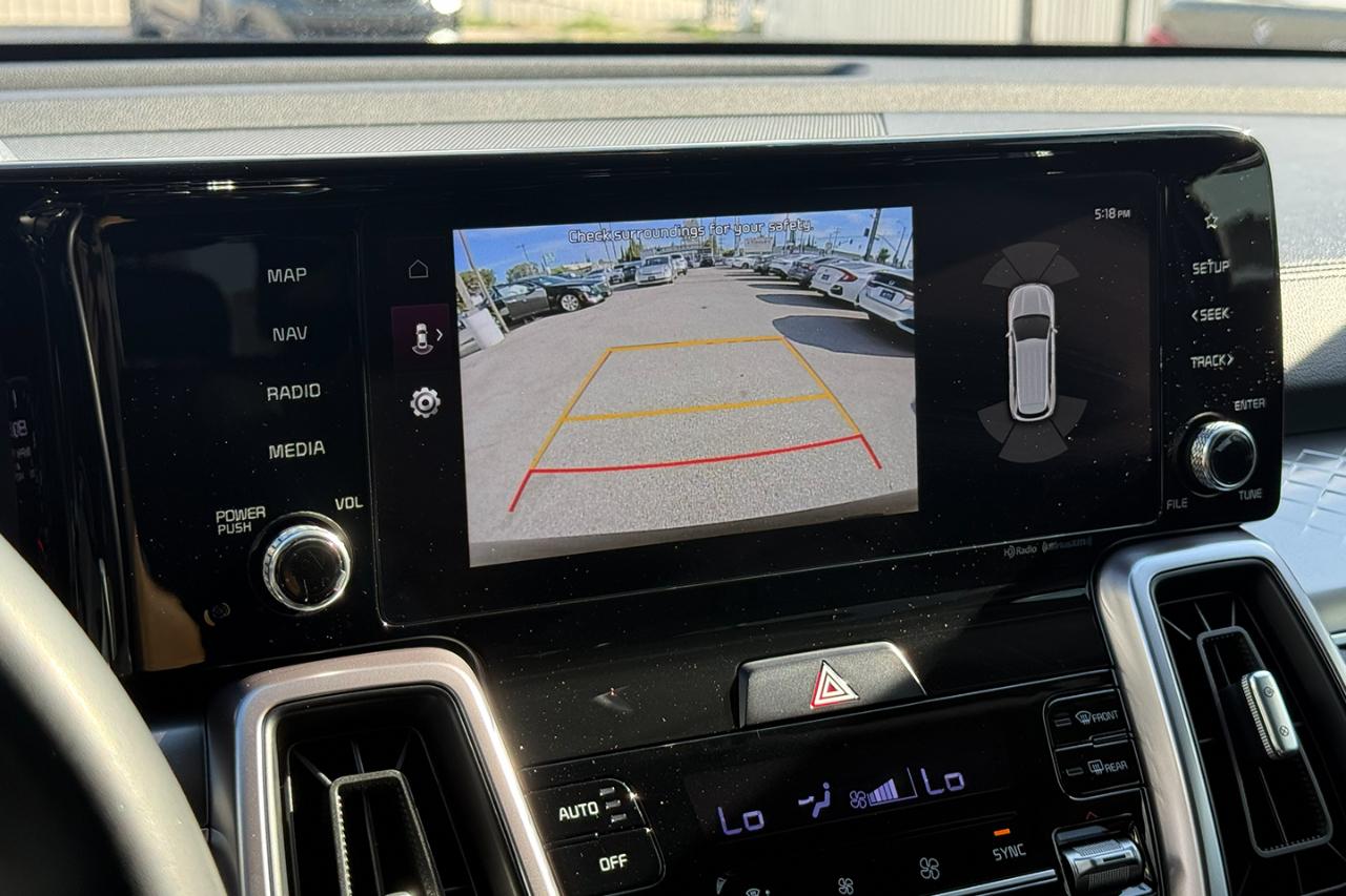 Kia Sorento Hybrid EX AWD 2023