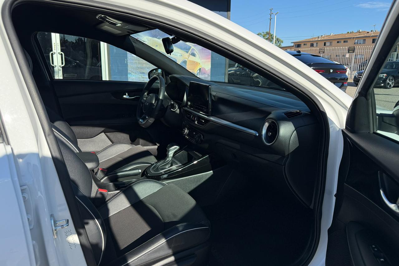 Kia Forte GT Line 2023