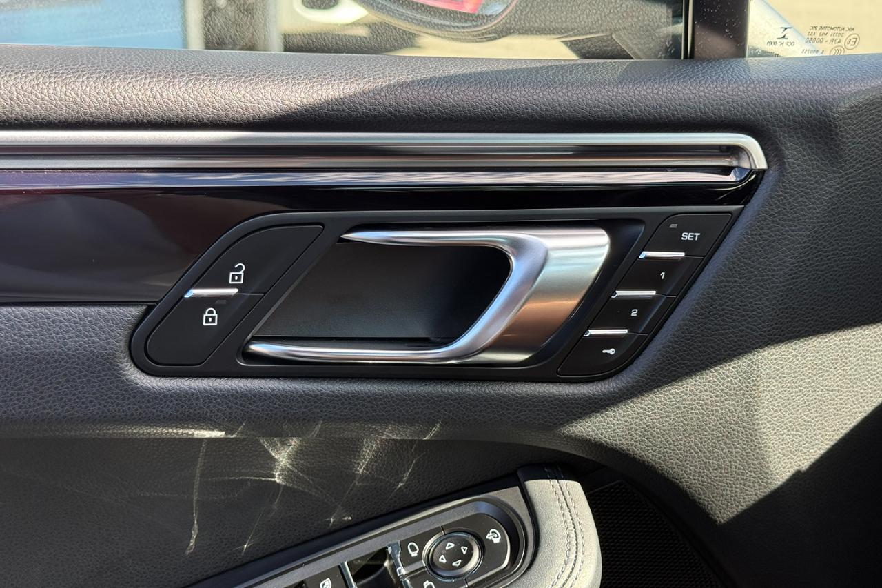 Porsche Macan T AWD 2023