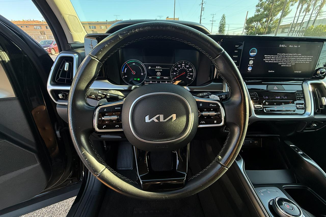 Kia Sorento Hybrid EX AWD 2023