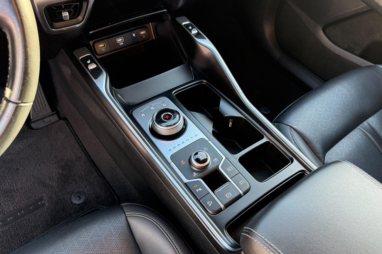 Kia Sorento Hybrid EX AWD 2023