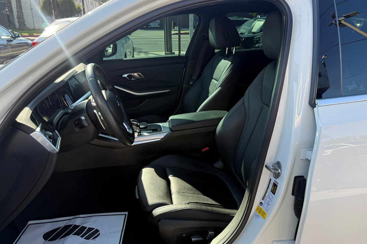 BMW 3-Series 330i 2020