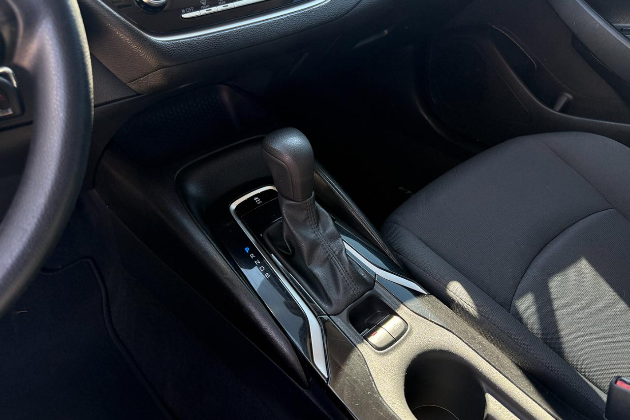 Toyota Corolla LE 2022