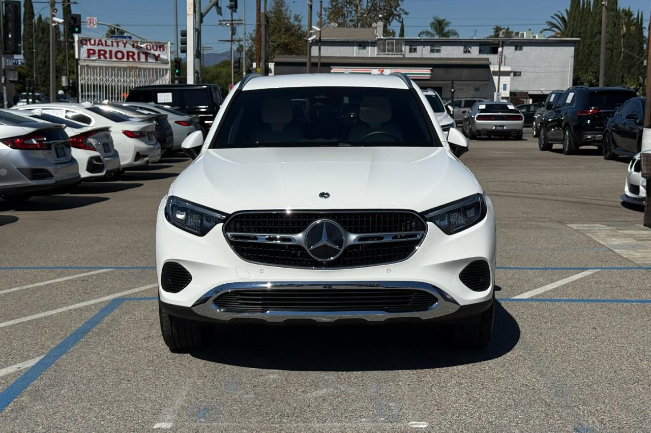 Mercedes-Benz GLC-Class GLC350e 4MATIC 2025