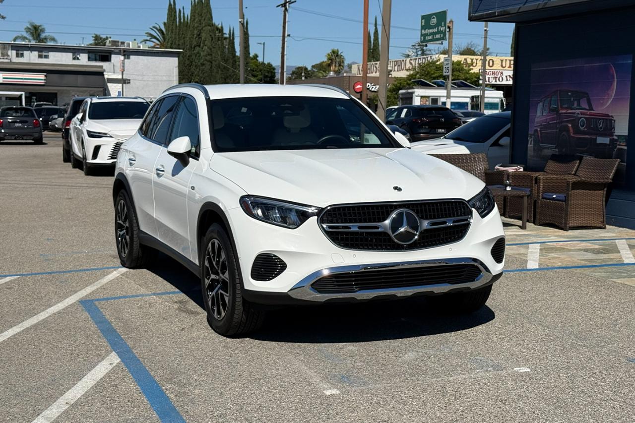 Mercedes-Benz GLC-Class GLC350e 4MATIC 2025