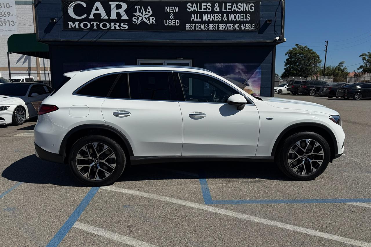 Mercedes-Benz GLC-Class GLC350e 4MATIC 2025