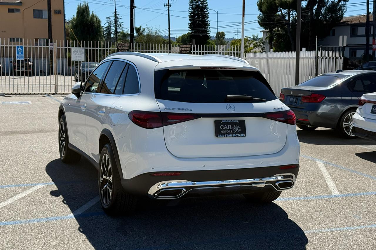 Mercedes-Benz GLC-Class GLC350e 4MATIC 2025