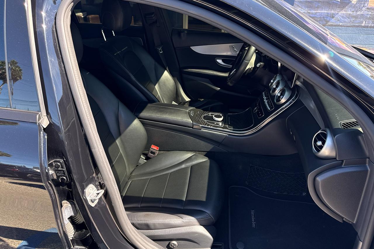 Mercedes-Benz C-Class C300 Sedan 2019