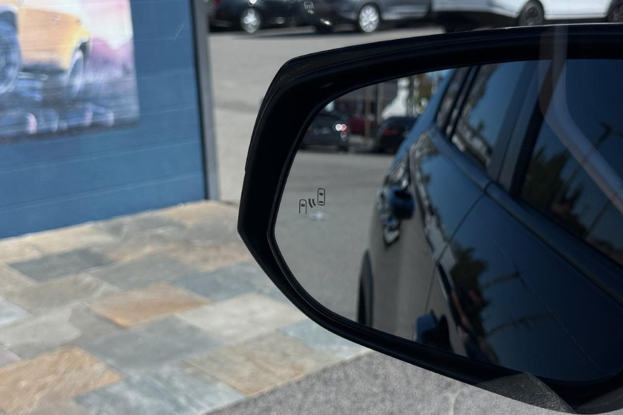 Toyota RAV4 Hybrid LE 2024