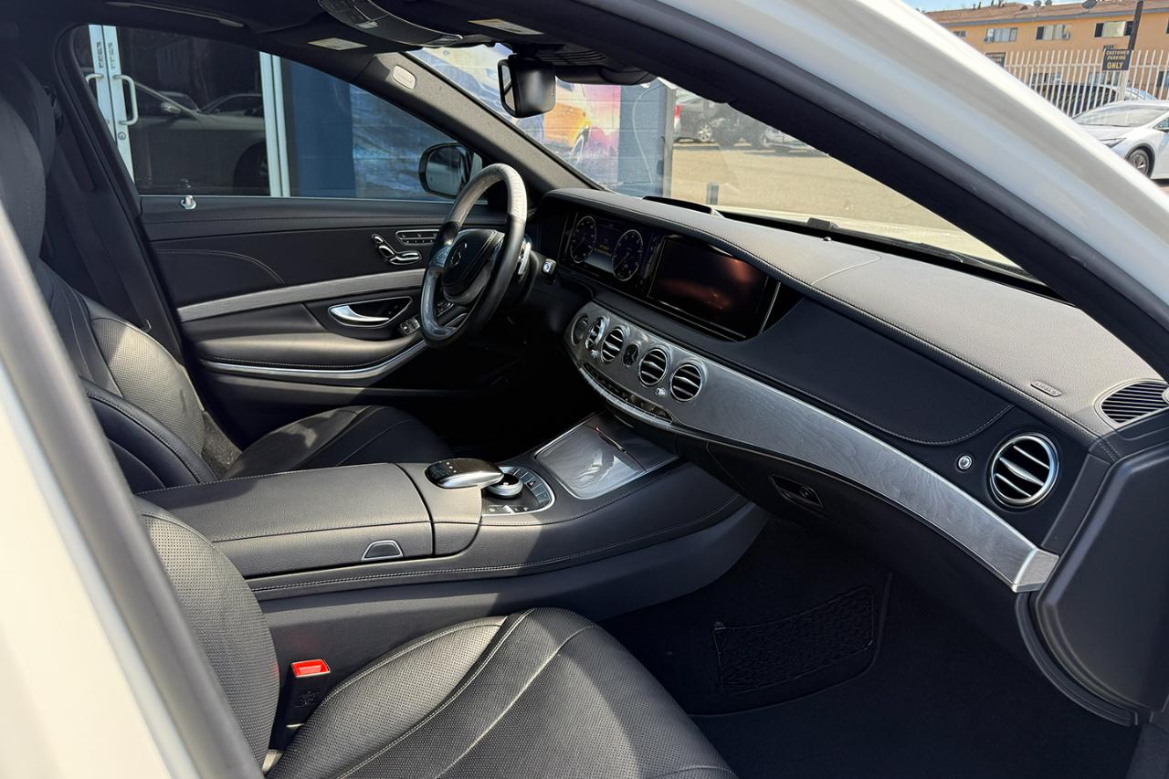 Mercedes-Benz S550  2016