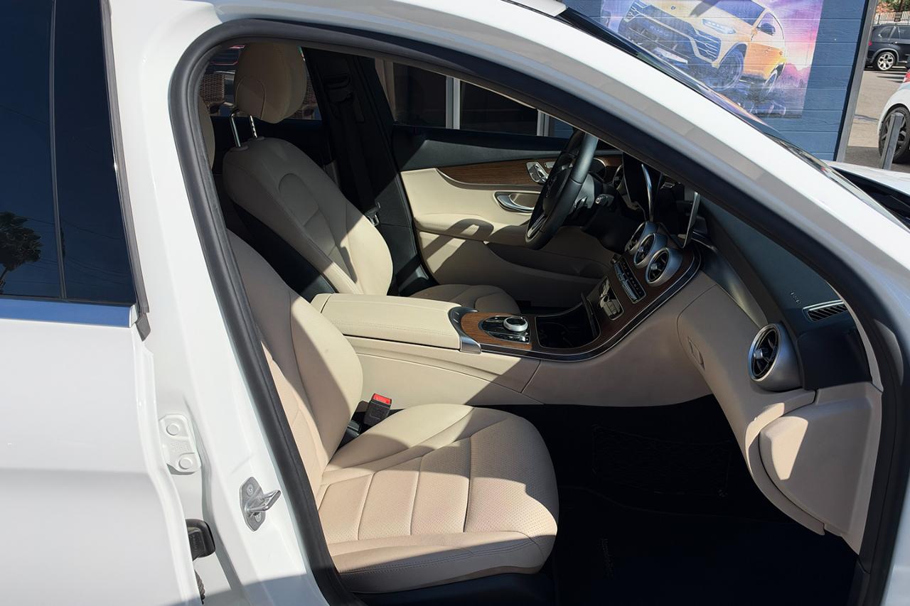 Mercedes-Benz C-Class C300 Sedan 2021