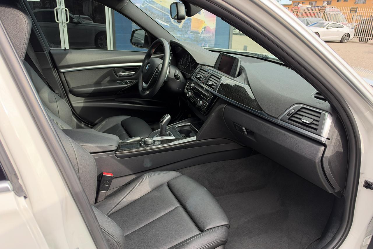 BMW 3-Series 330i SULEV Sedan 2018
