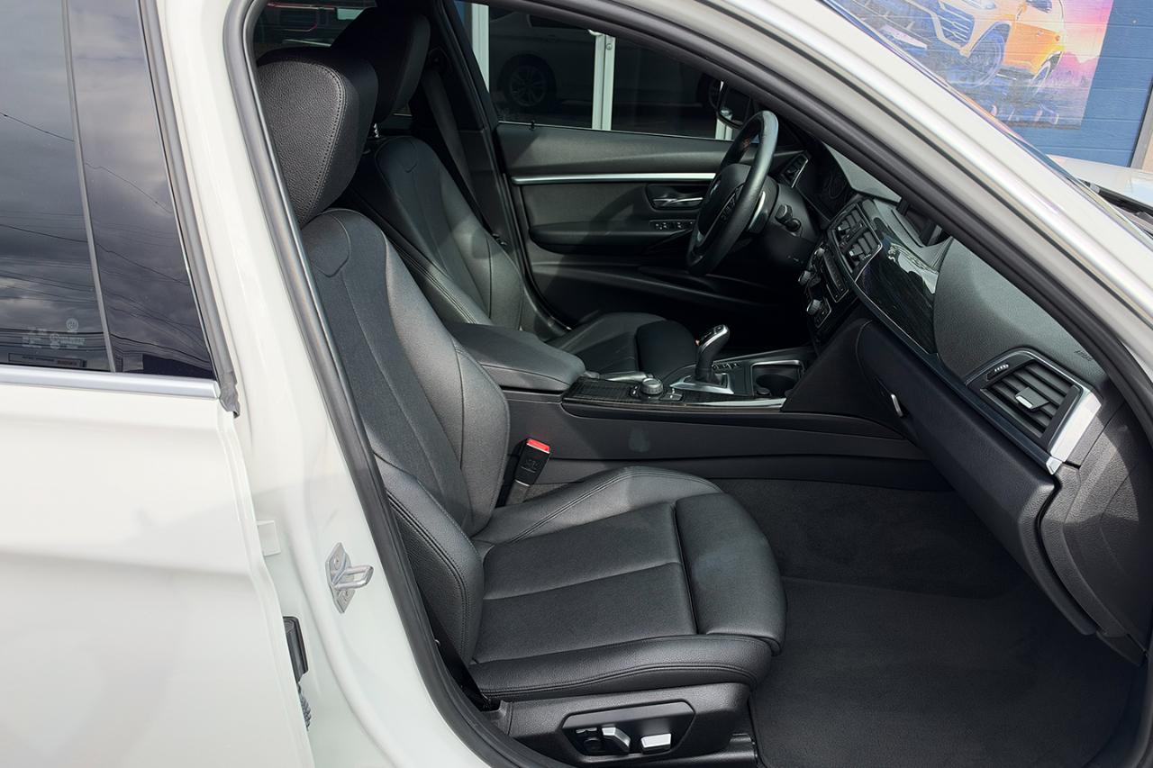 BMW 3-Series 330i SULEV Sedan 2018
