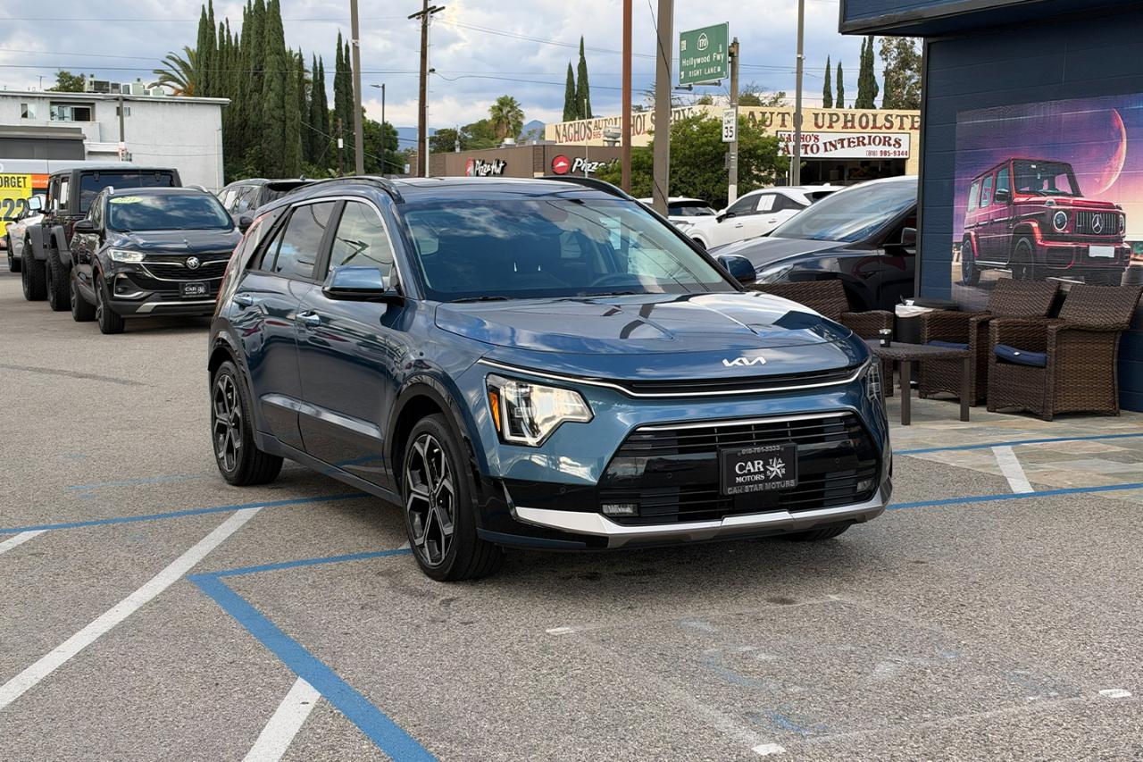 Kia Niro SX 2024
