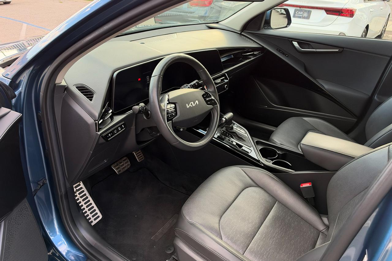 Kia Niro SX 2024