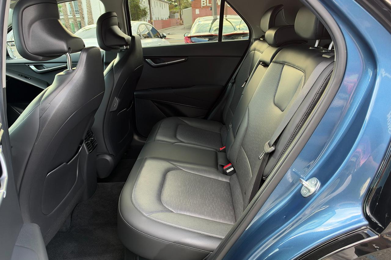 Kia Niro SX 2024