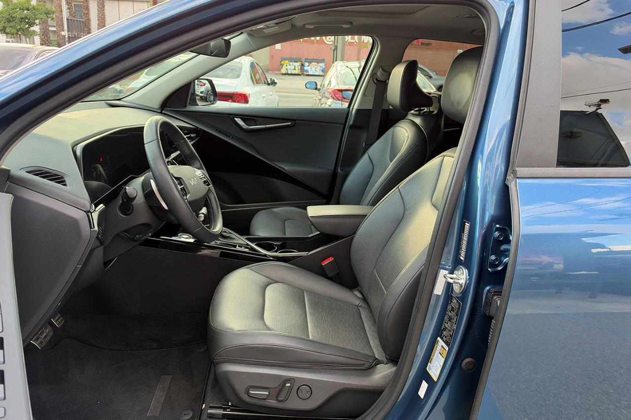 Kia Niro SX 2024