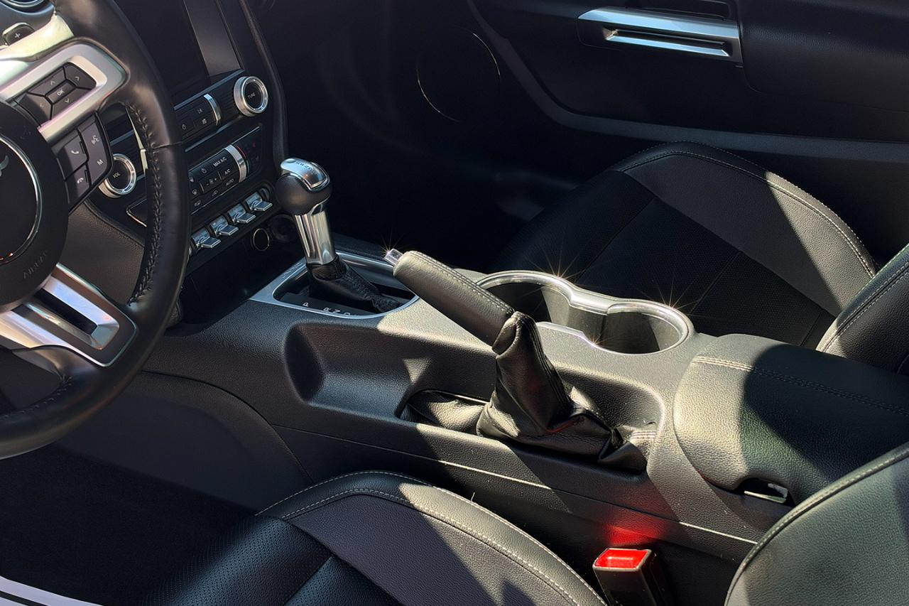 Ford Mustang EcoBoost Coupe 2021