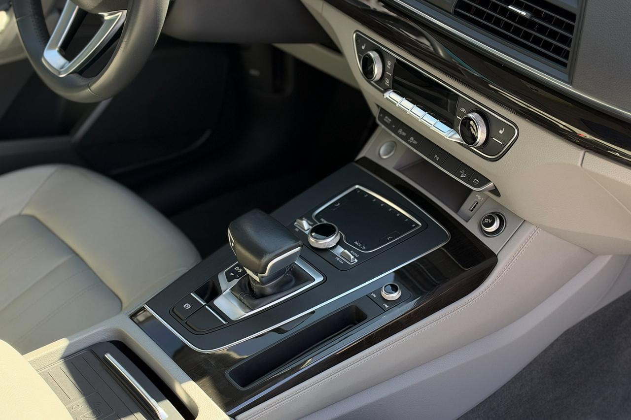 Audi Q5 2.0T Premium Plus quattro 2019