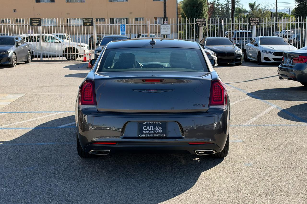 Chrysler 300 S V6 2022
