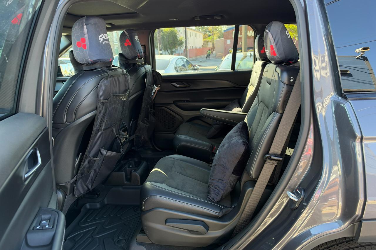 Jeep Grand Cherokee L Laredo 4WD 2025