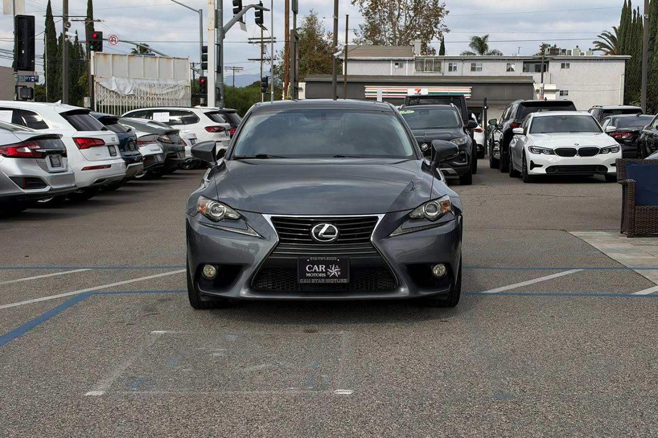 Lexus IS 250 RWD 2014