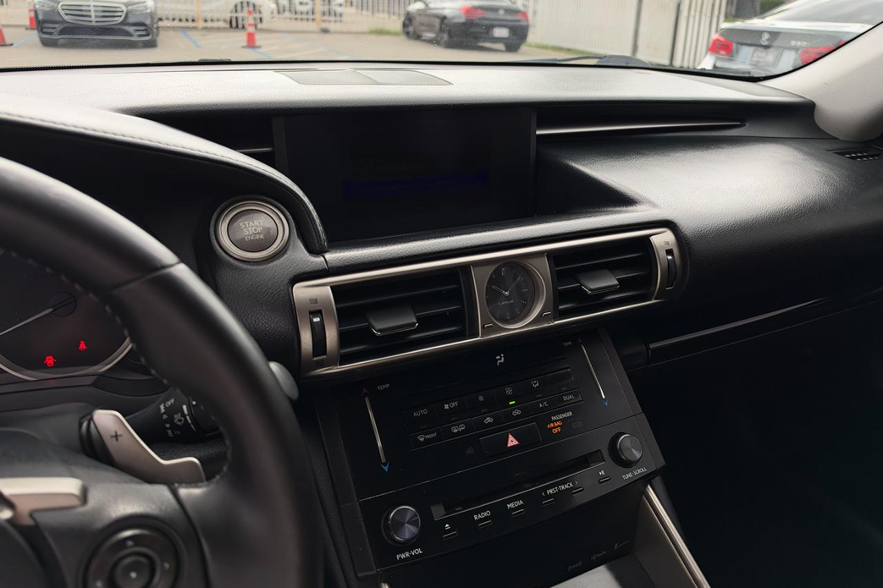 Lexus IS 250 RWD 2014