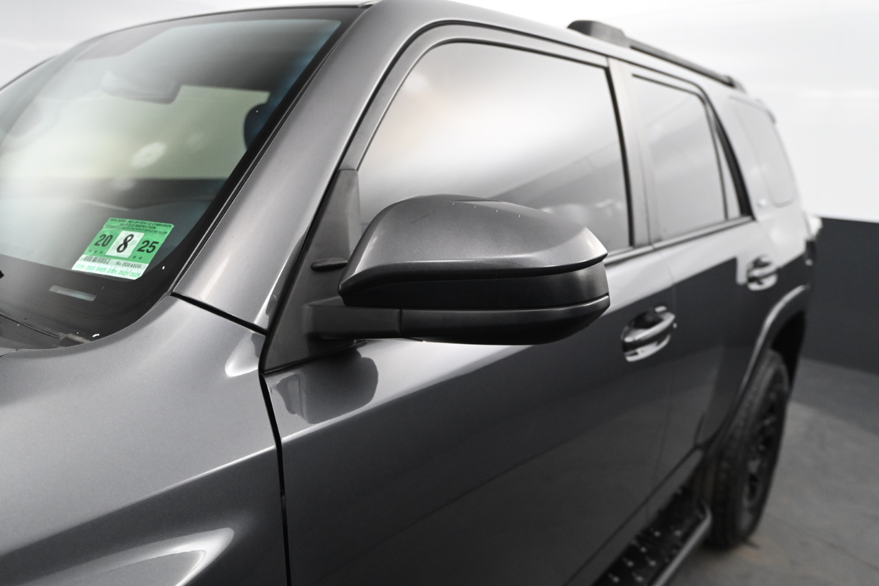 Toyota 4Runner SR5 4WD (Natl) 2018