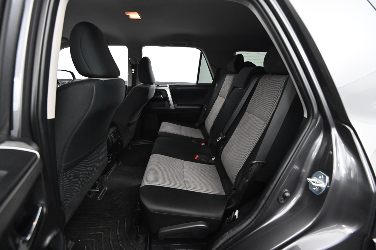 Toyota 4Runner SR5 4WD (Natl) 2018