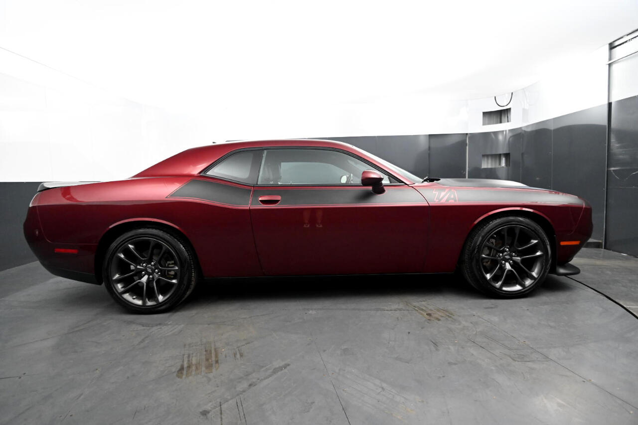 2022 Dodge Challenger T/A Plus photo 6