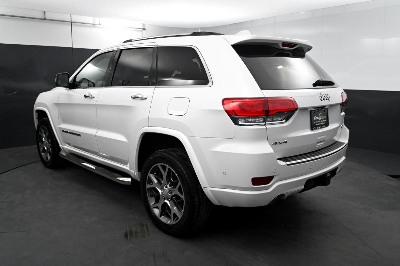 2021 Jeep Grand Cherokee Overland photo 3