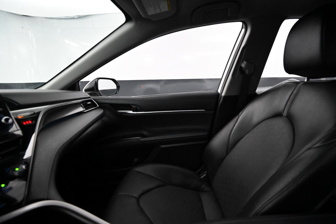 2024 Toyota Camry XSE photo 30